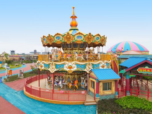 25kW Double Decker Amusement Park Carousel 68 Passengers